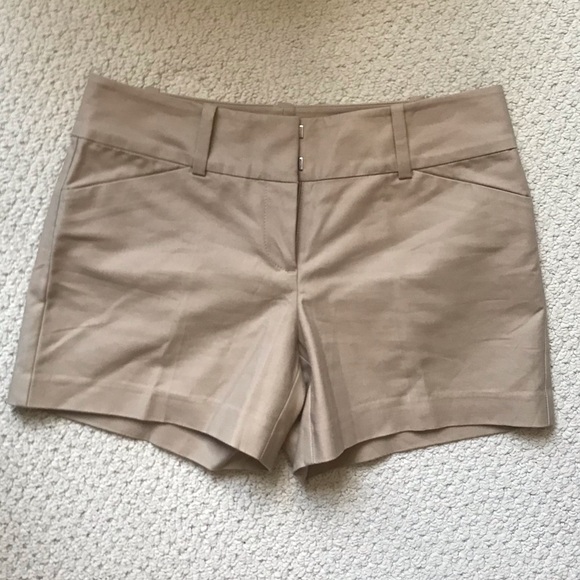 NWOT Ann Taylor Signature Shorts - Picture 3 of 5